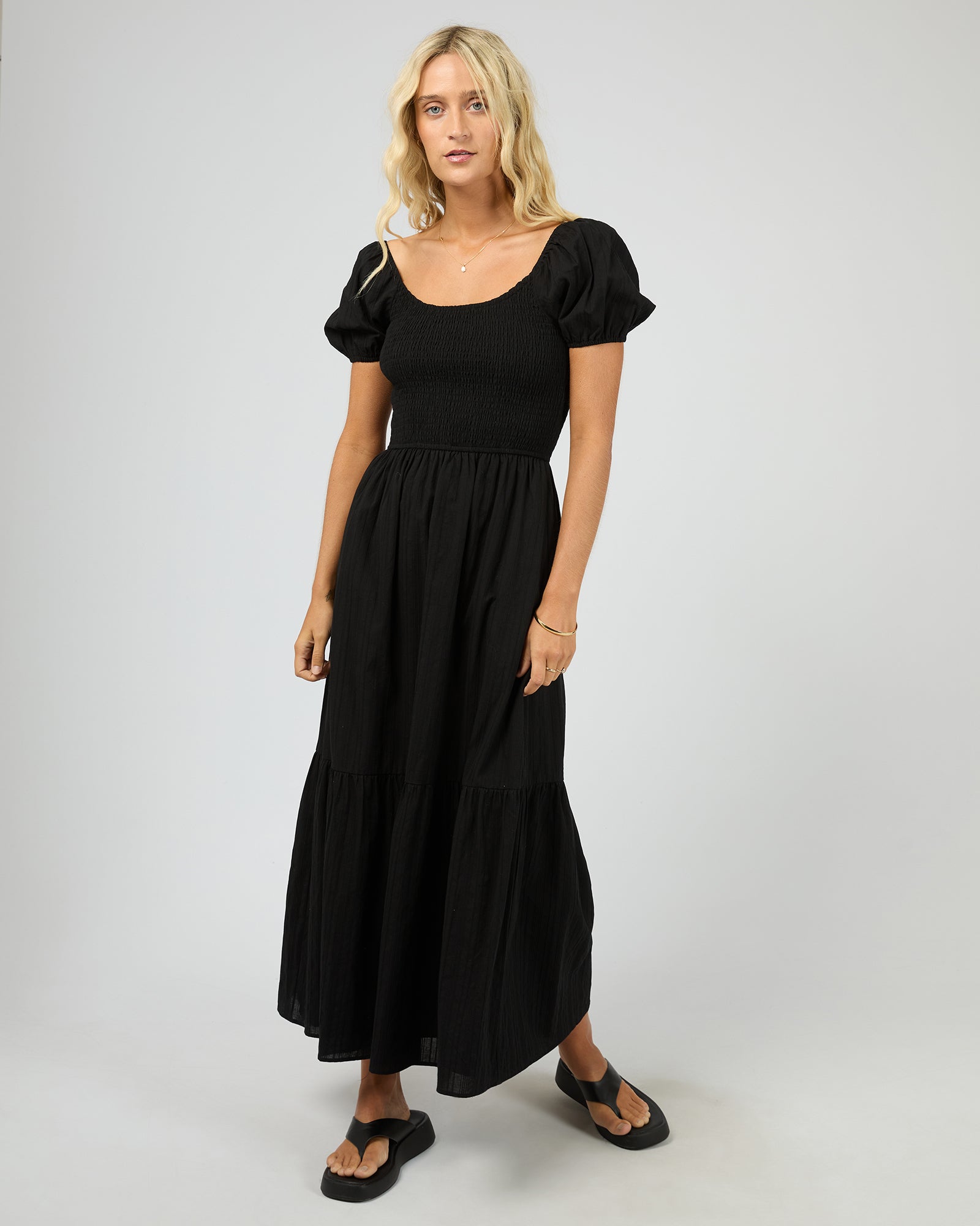 all about eve black dress Nyxie Maxi – Clothing size 7/8-11/2 Black Long Sleeve Wedding Size:24 W color all about eve costumes