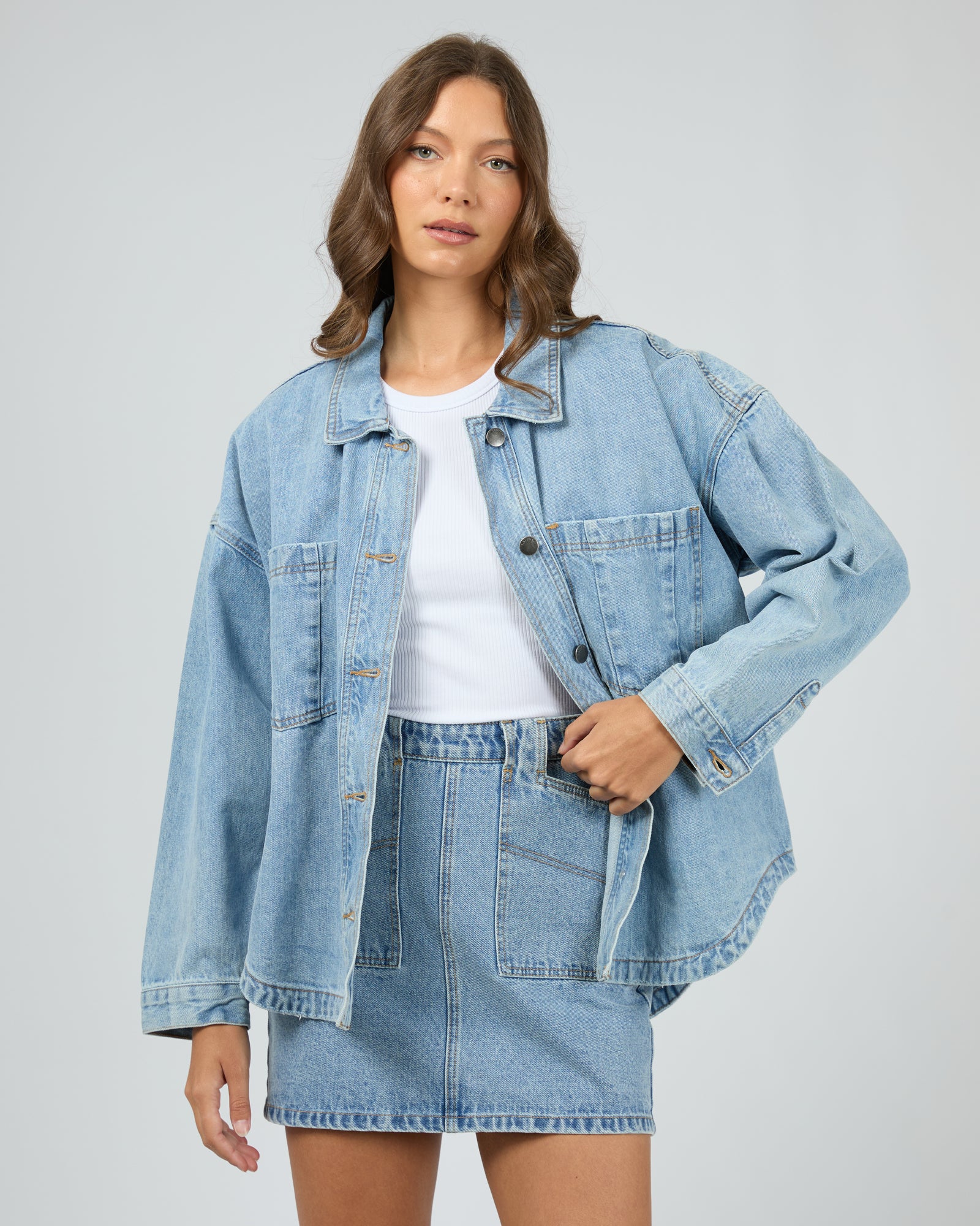 Dale Shacket Light Blue – All About Eve Clothing