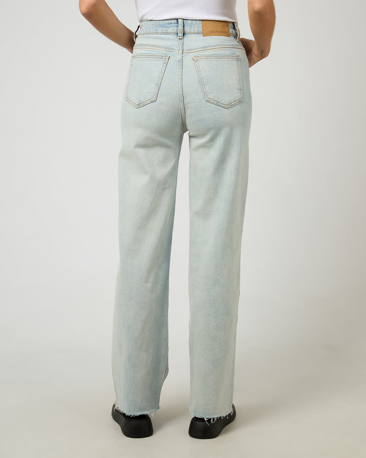 Skye Comfort Jean Light Blue