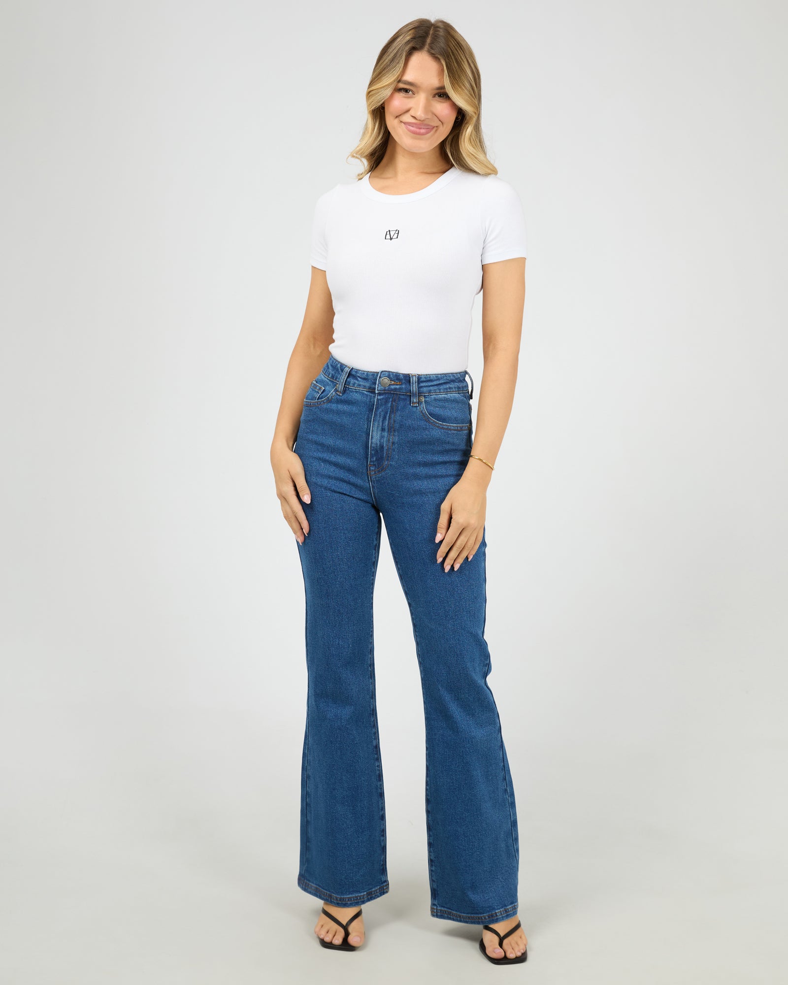 VALLAD BLUE AUTHENTIC FLARE DEN 4K Real Light Leak and Lens Flare