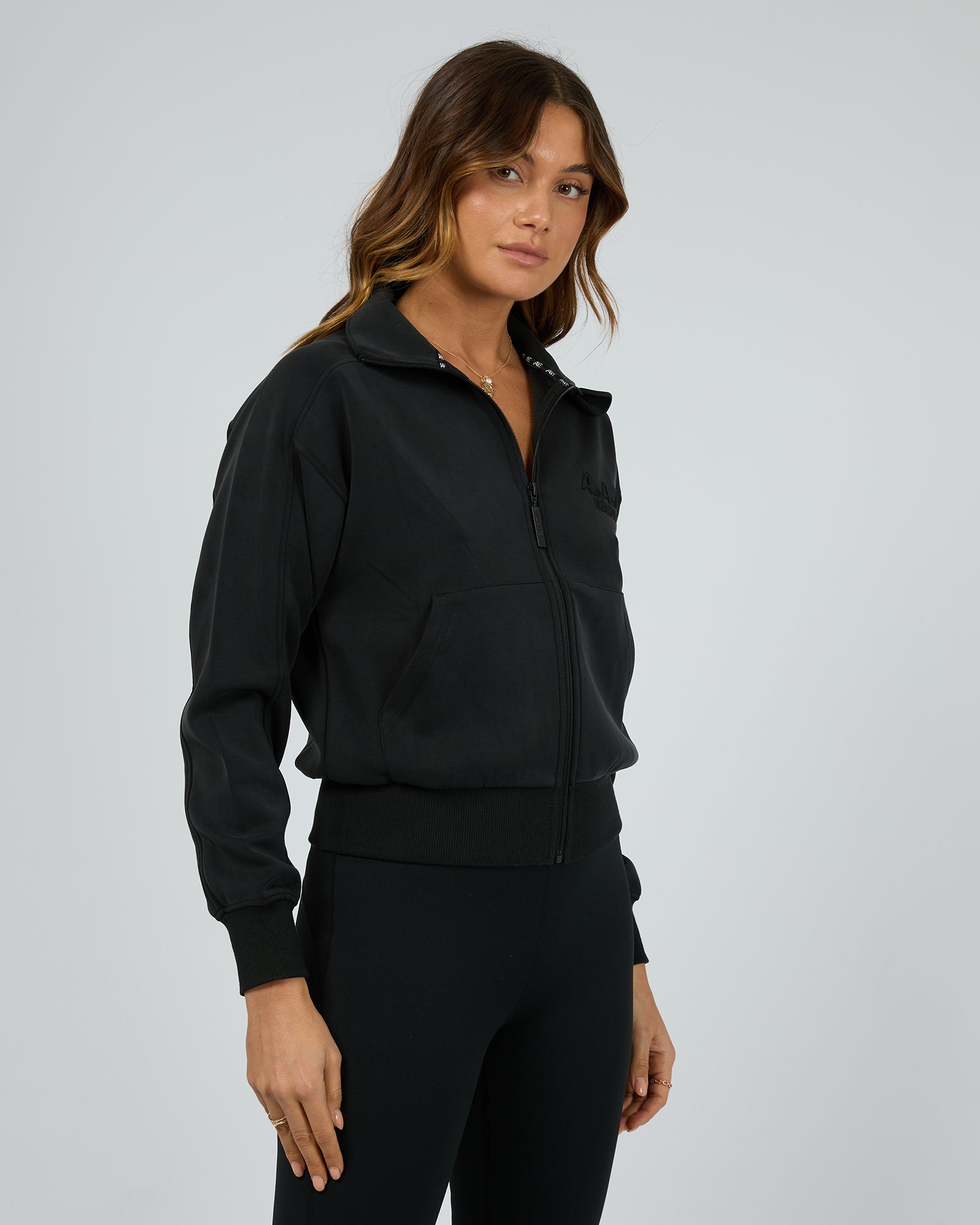Luxe Active Zip Through Black – All About Eve Clothing