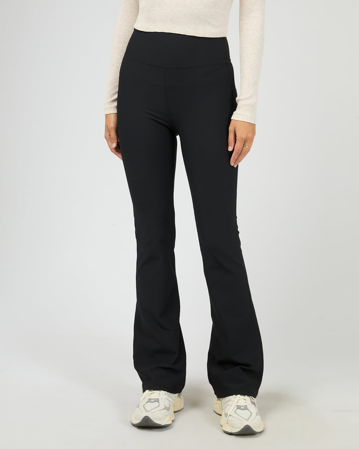 Active Rib Flare Legging Black