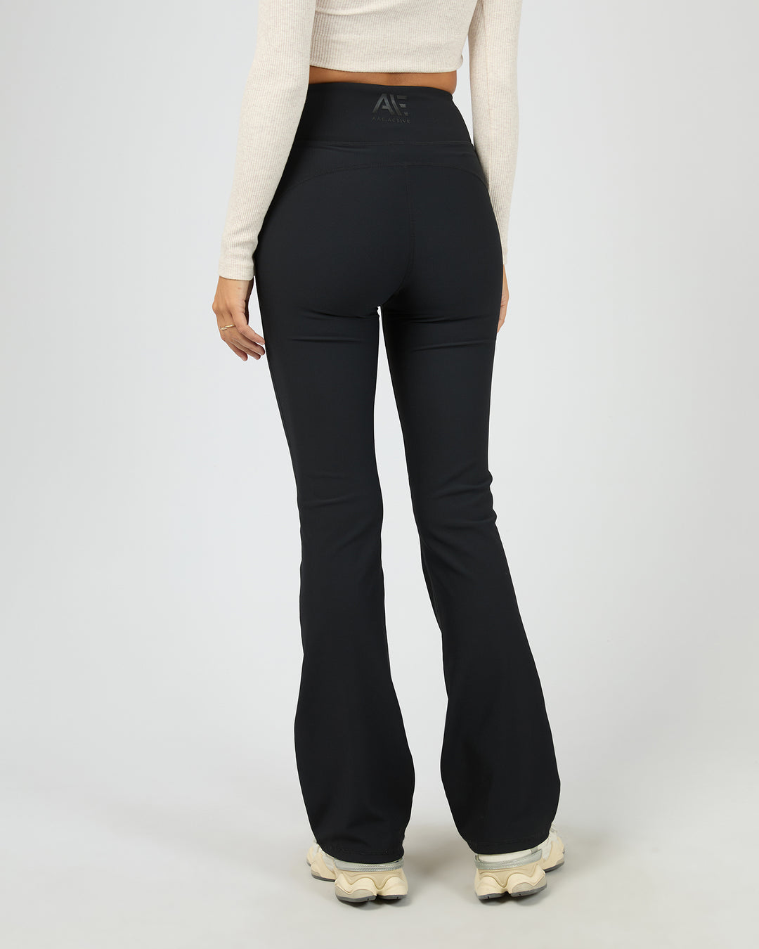 Active Rib Flare Legging Black