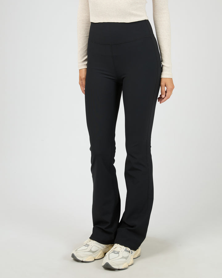 Active Rib Flare Legging Black