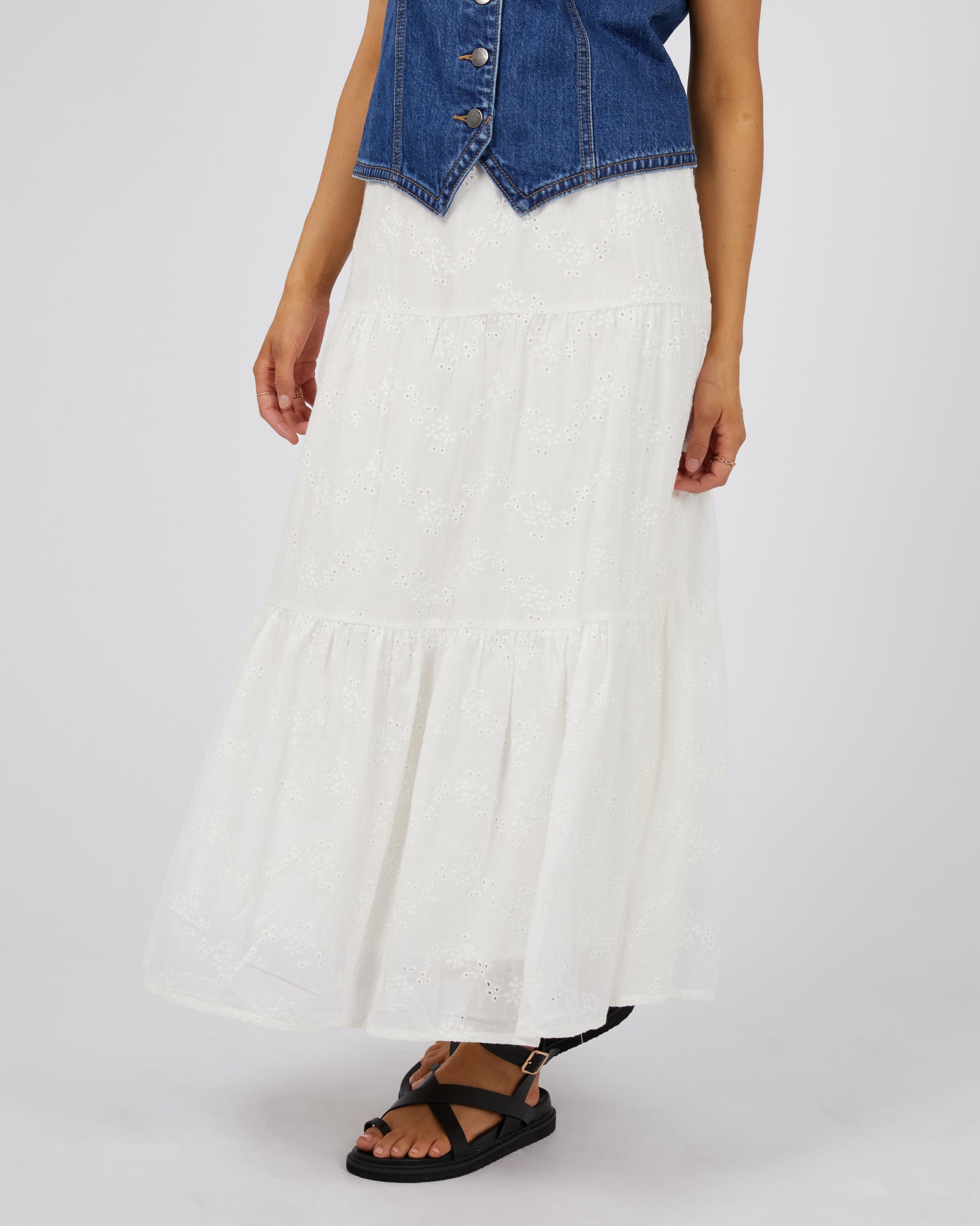 Sutton Broderie Maxi Skirt Vintage White – All About Eve