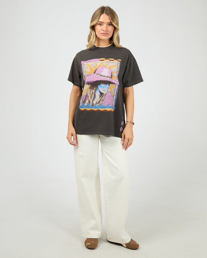 Calamity Sun Relaxed Tee Washed Black