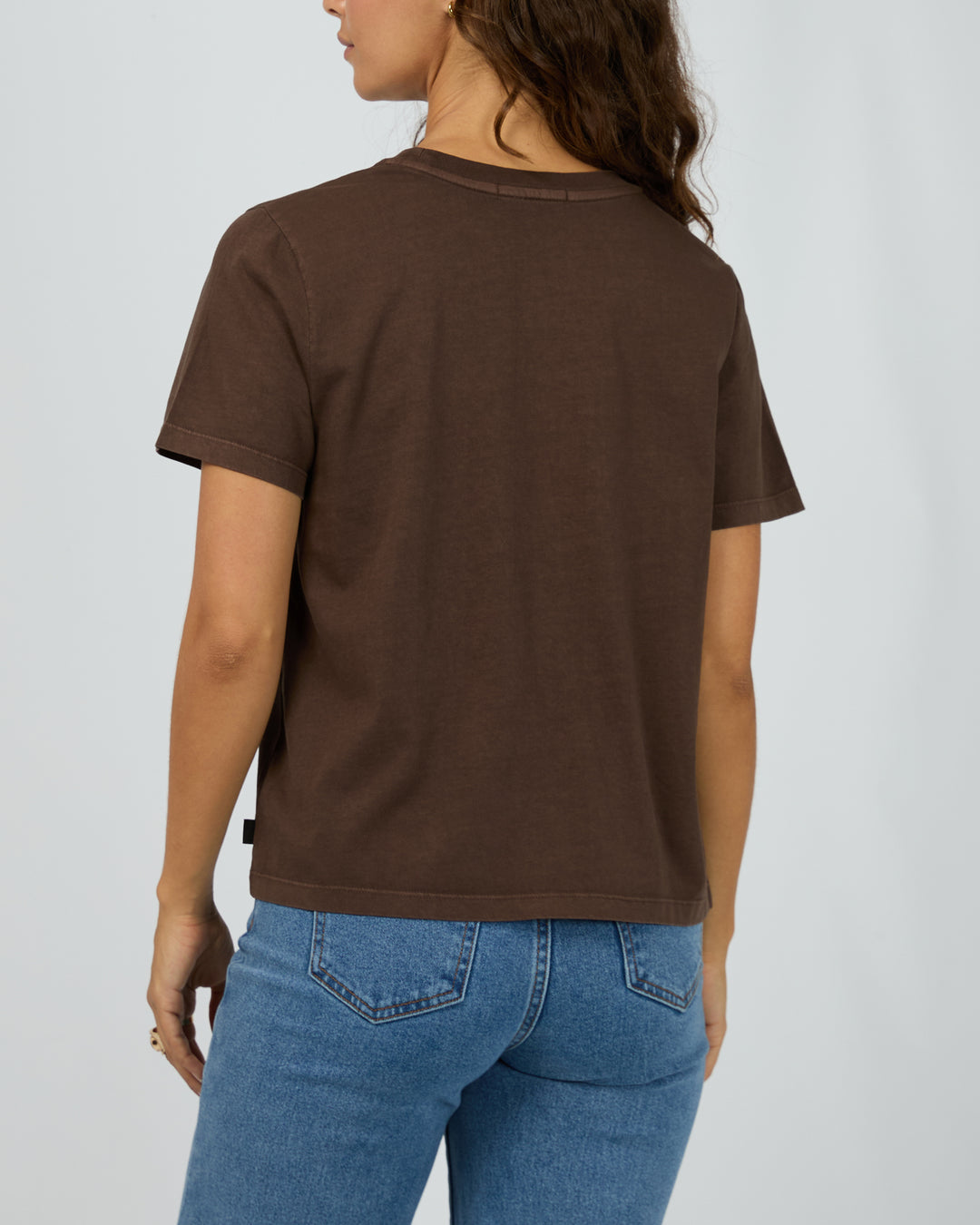 Saluti Regular Tee Brown