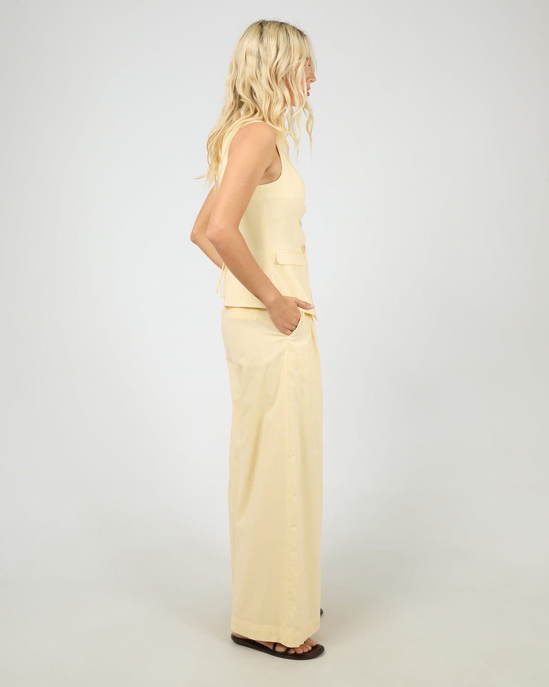 Alessa Linen Vest Yellow