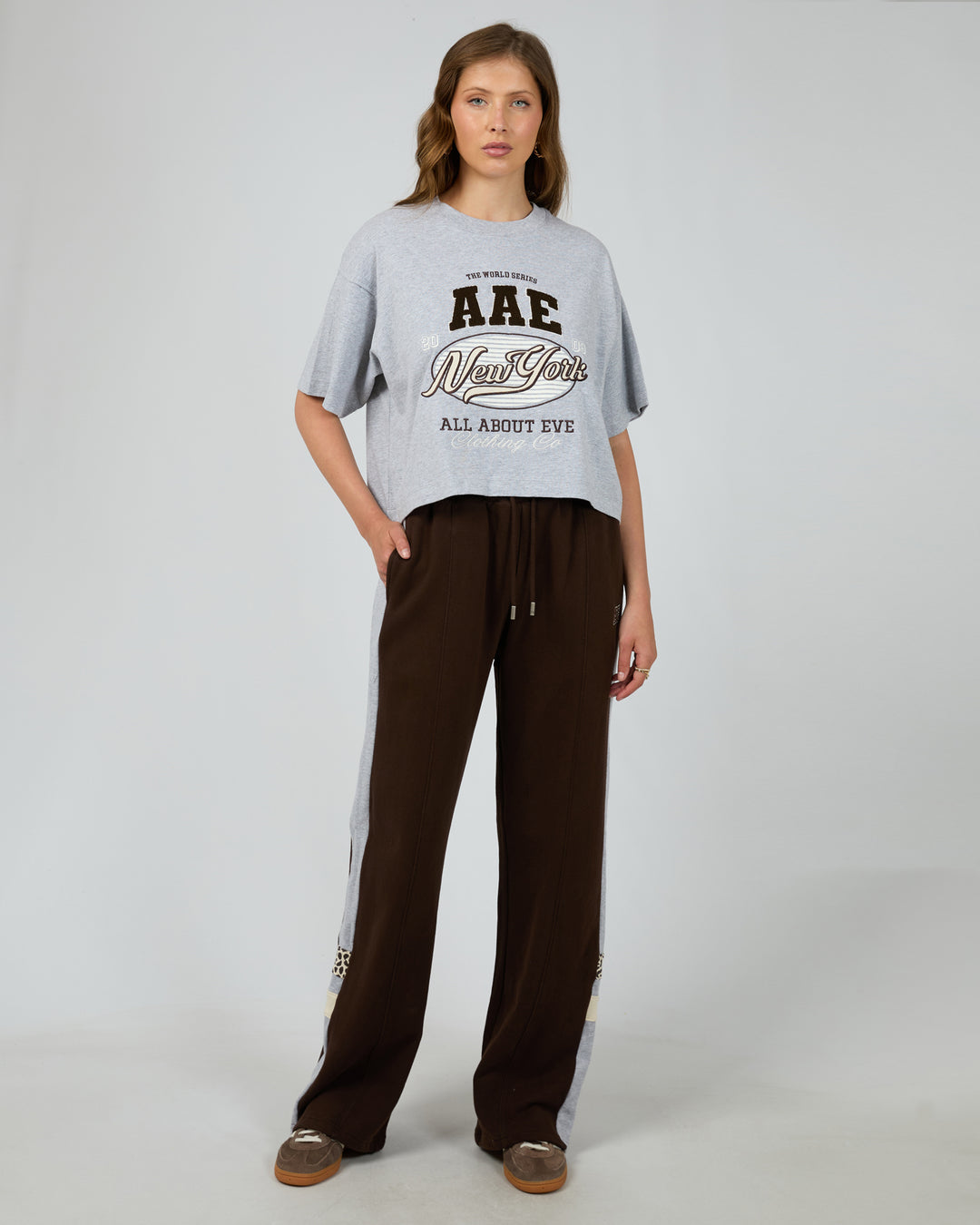 Athletica Panel Track Pant Brown