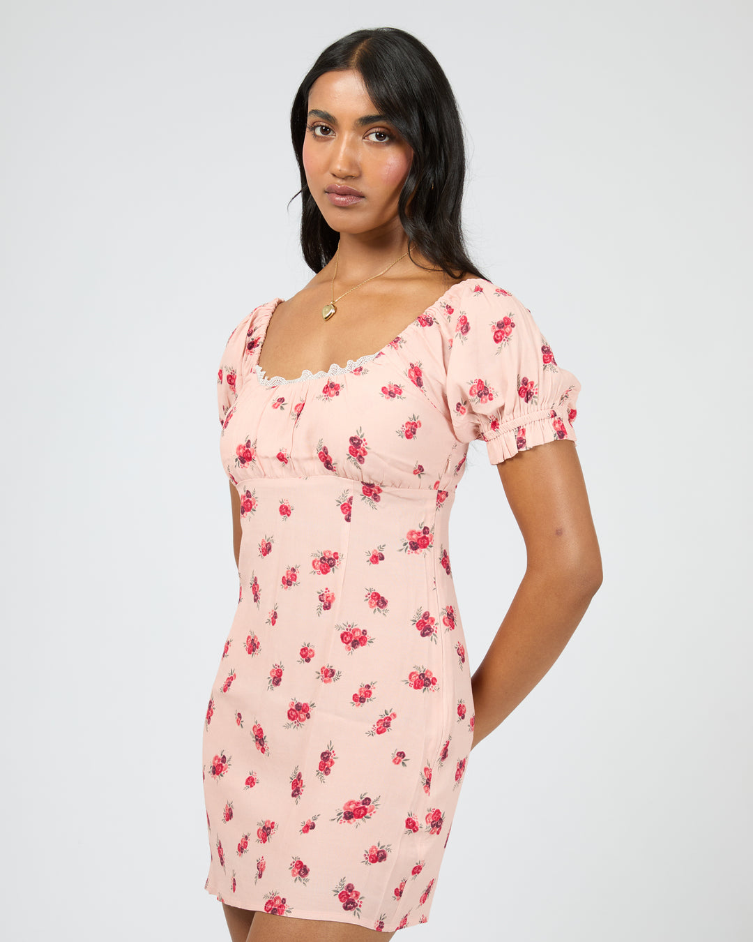 6468308.PRNT_4_1762813683000