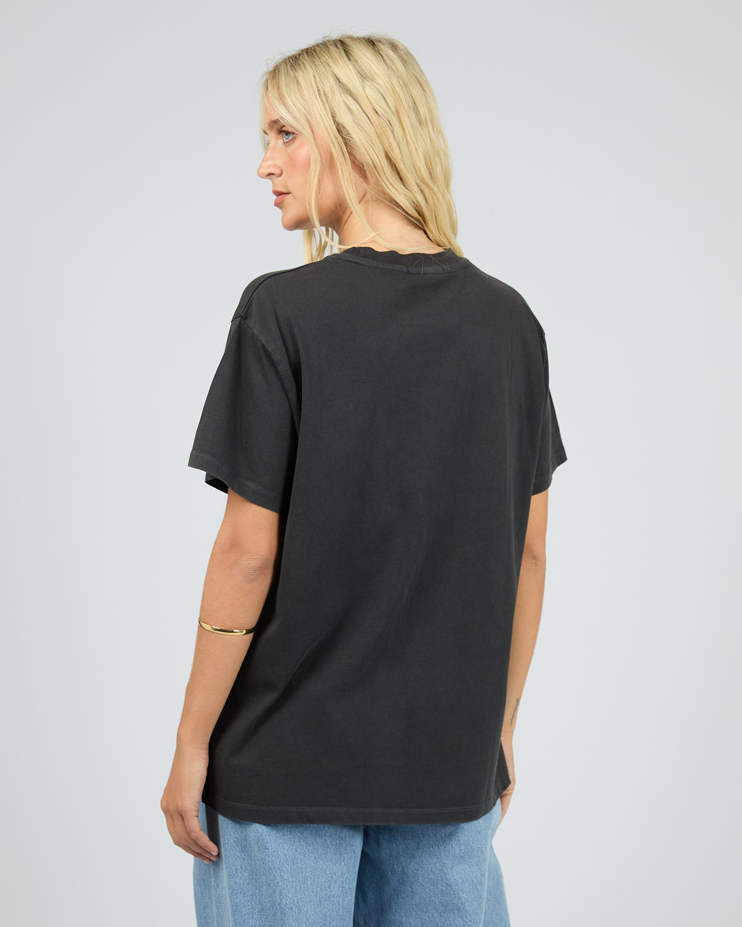 Wild Cherry Relaxed Tee Washed Black
