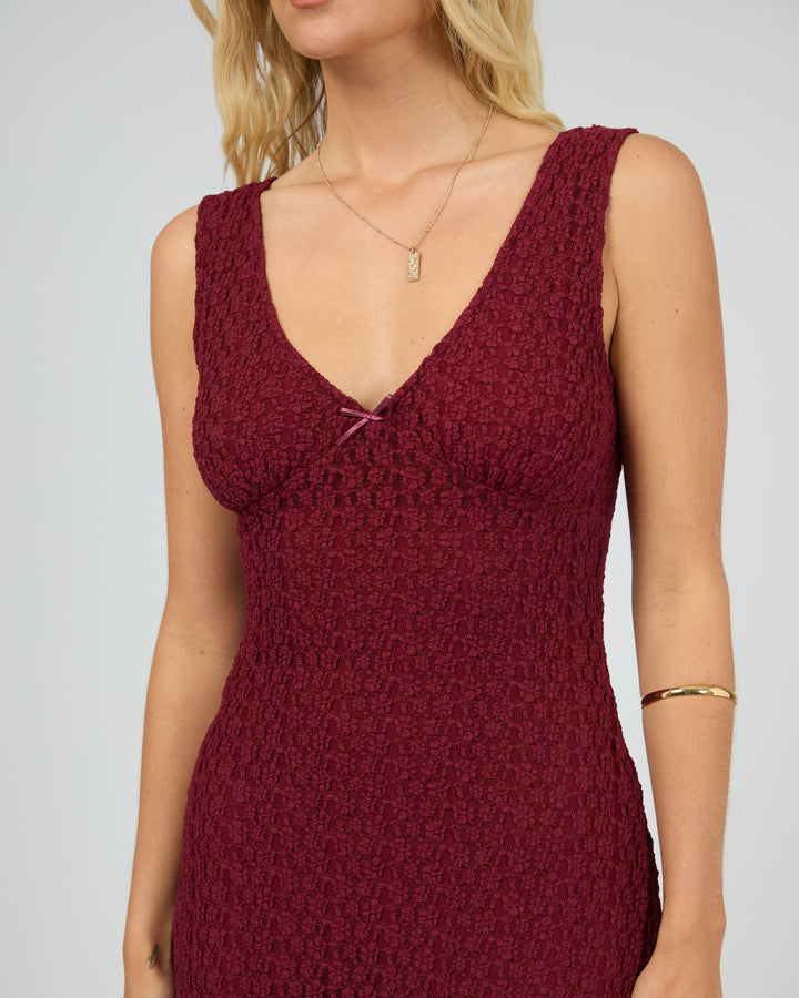 6469019.PLUM_5_1762814374000