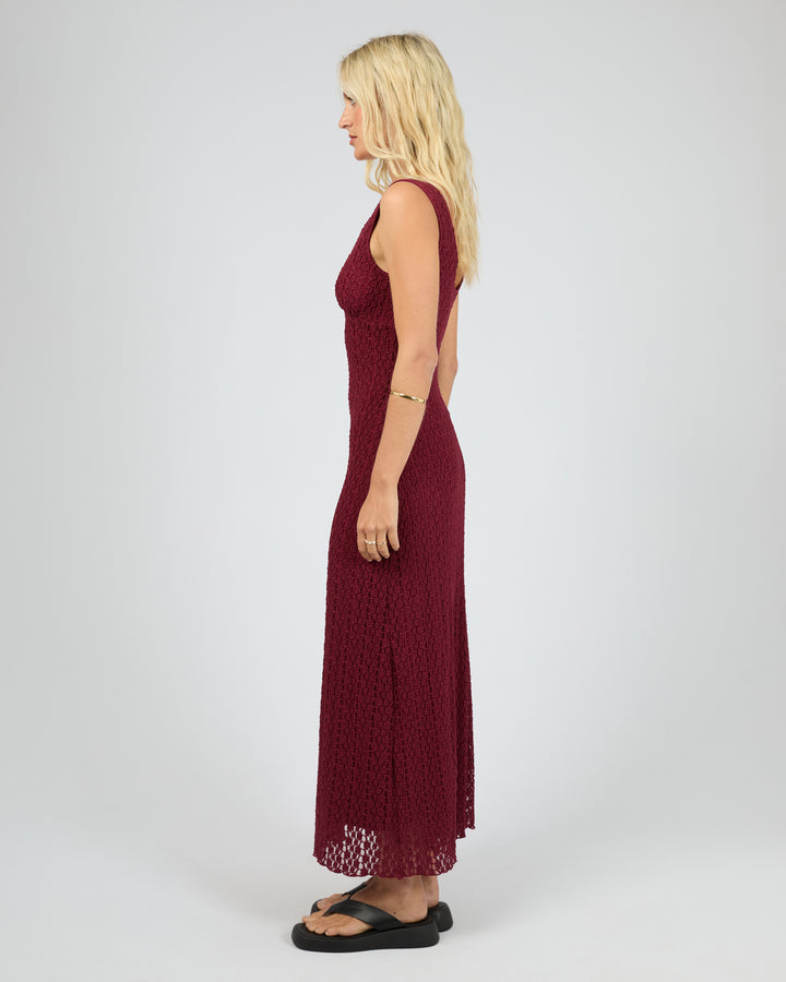 6469019.PLUM_6_1762814372000