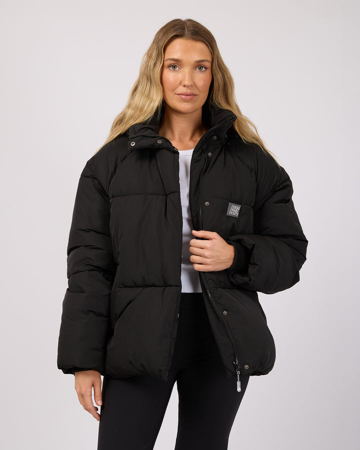 Elevate Puffer Jacket Black