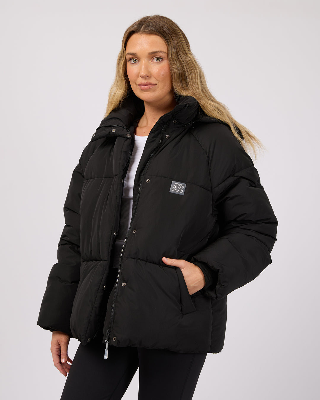 Elevate Puffer Jacket Black