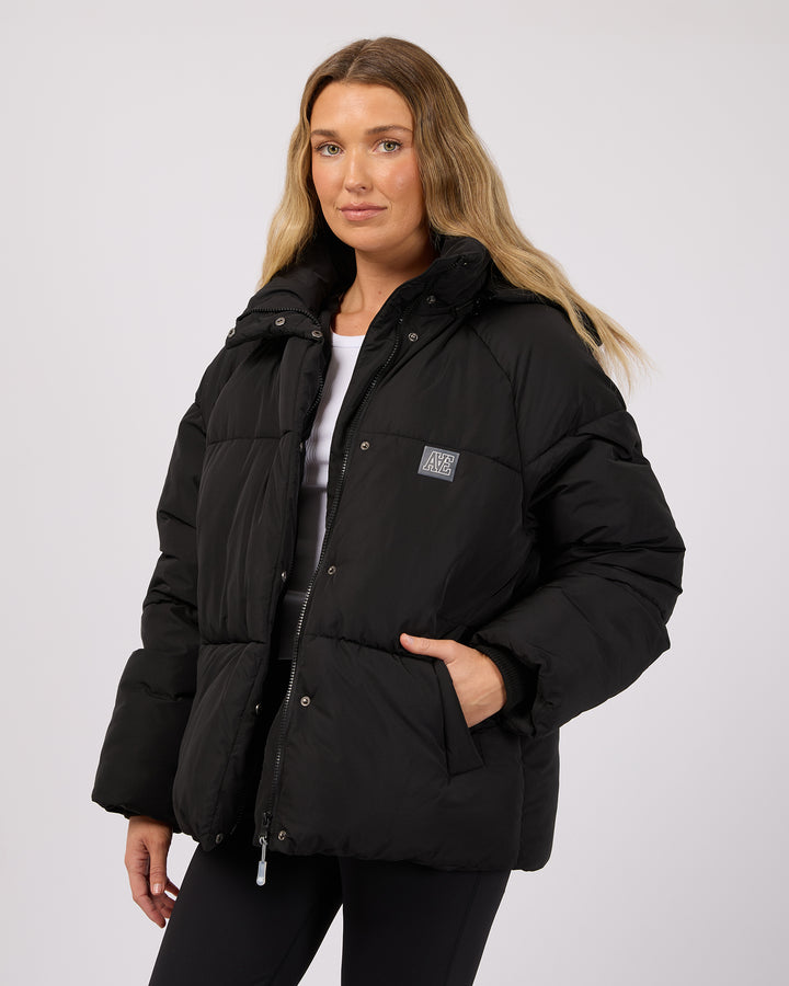 Elevate Puffer Jacket Black