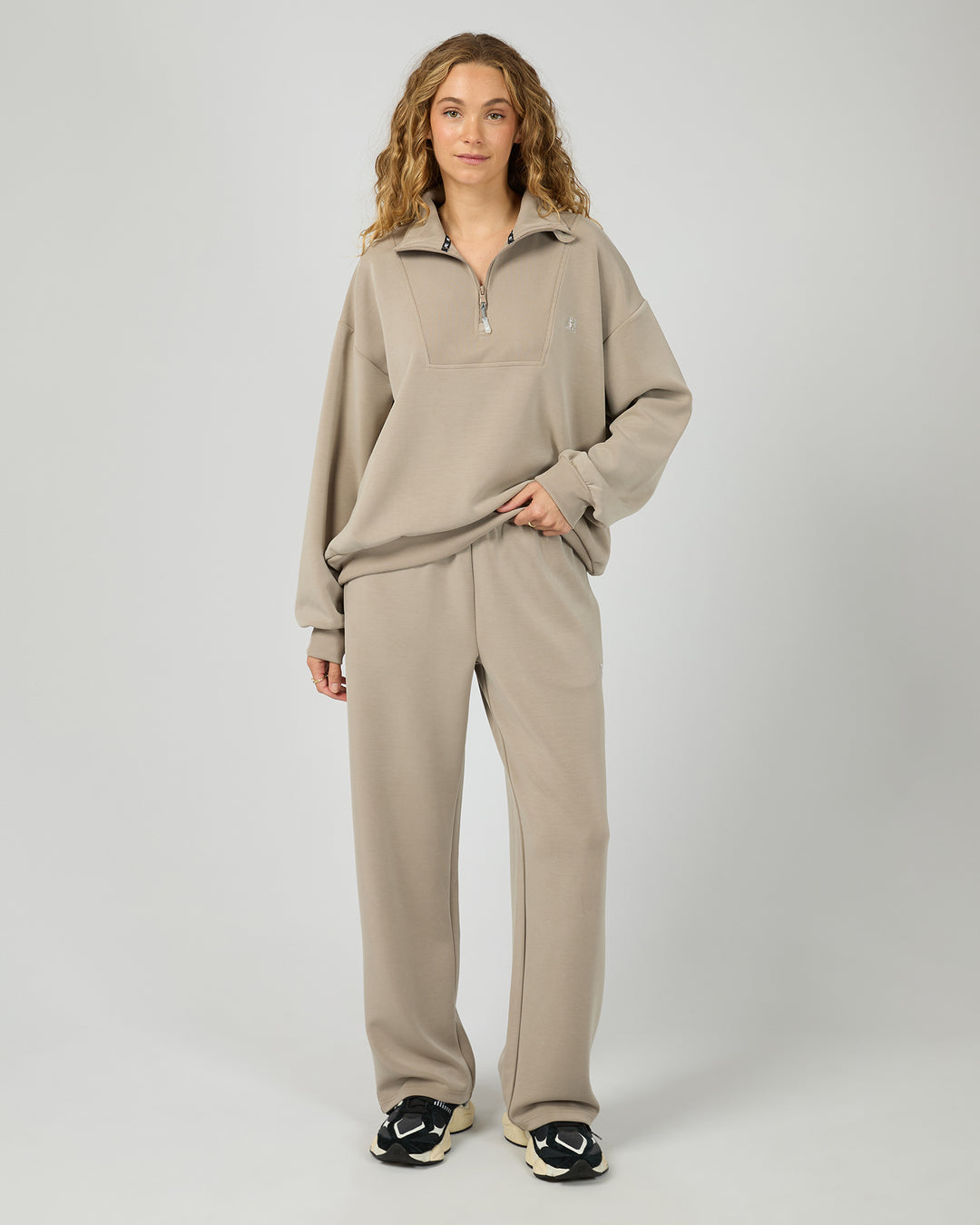 Luxe Active 1/4 Zip Stone
