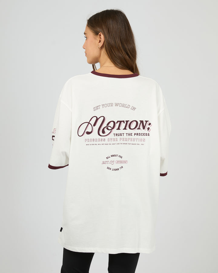 Motion Oversized Tee Vintage White