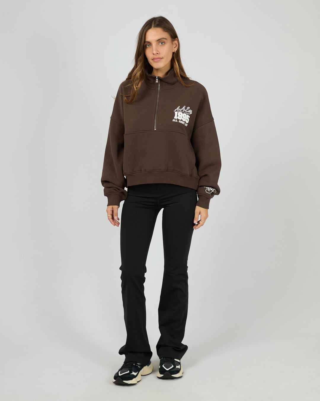 Eve Team 1/4 Zip Brown