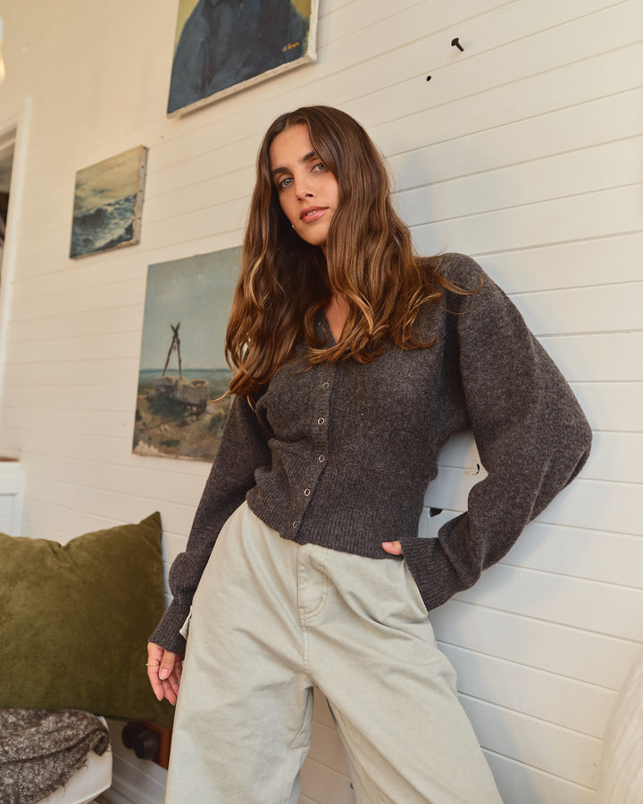 Nelly Knit Cardi Brown
