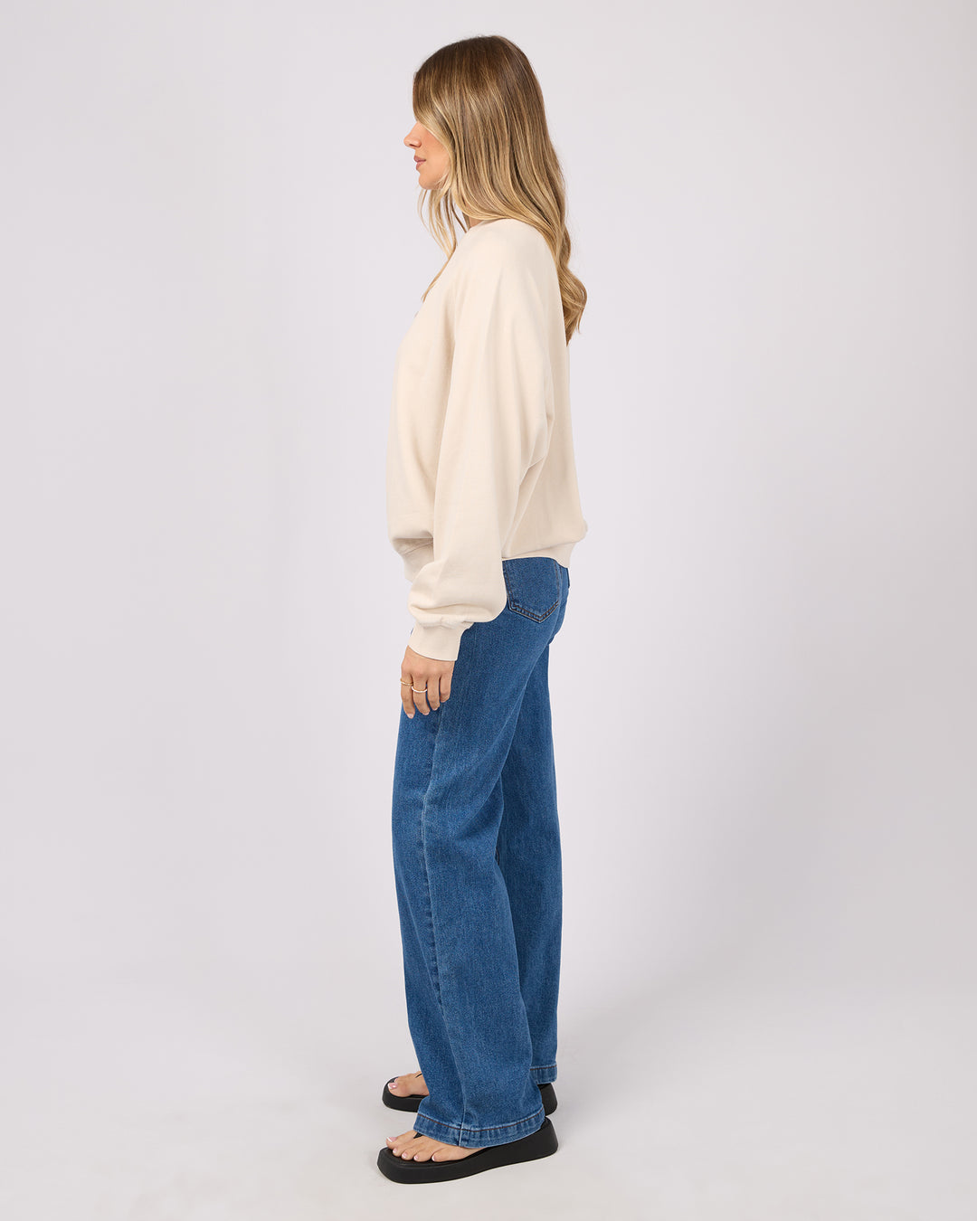 Flynn Washed Box Raglan Crew Vanilla