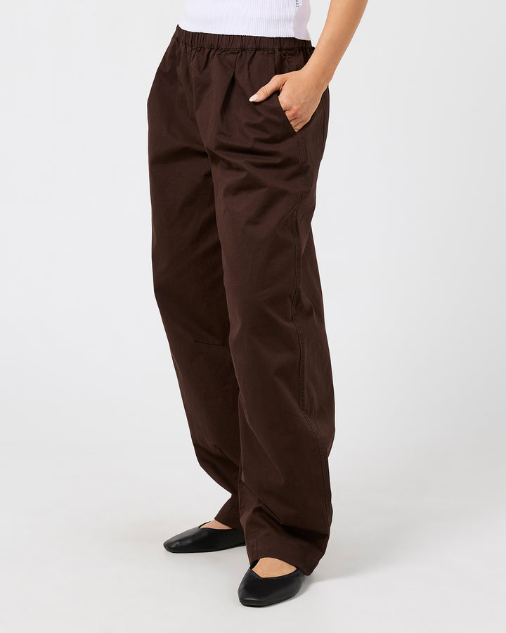 Margo Barrel Pant Chocolate