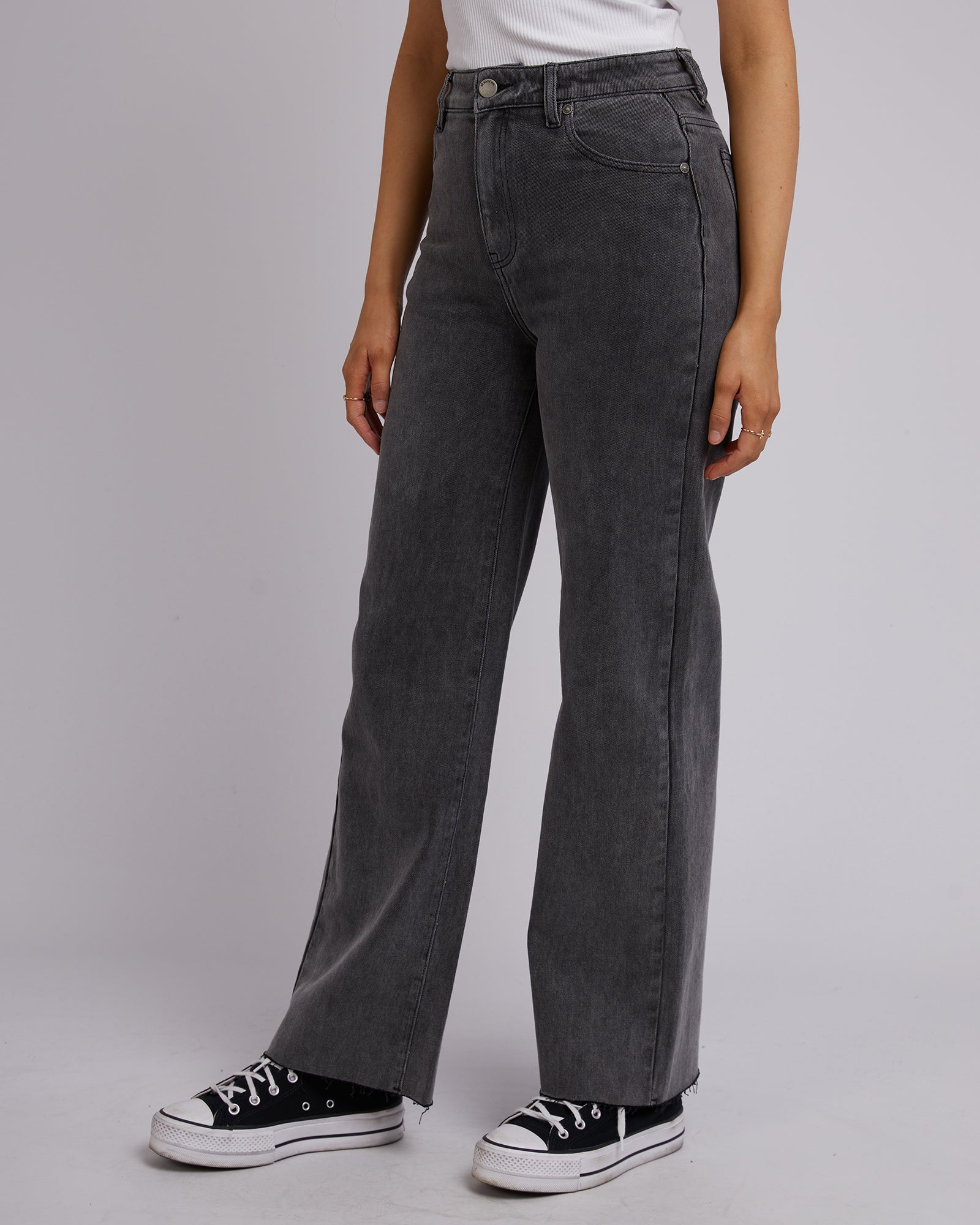 【SCENERITY】Black wide jeans Skye Comfort Jean Washed Black – All About Eve Clothing