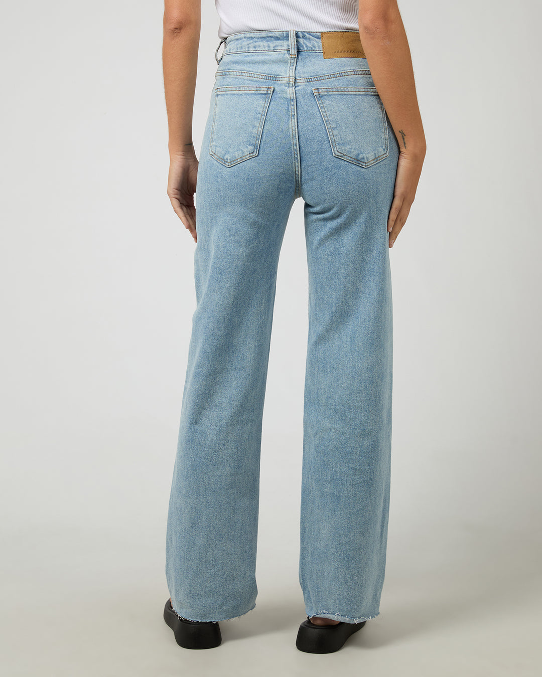 Skye Comfort Jean Blue