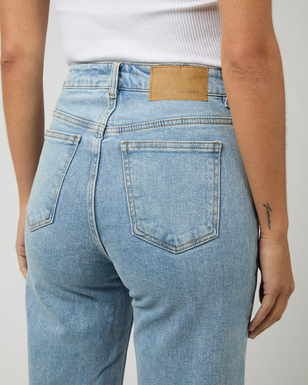 Skye Comfort Jean Blue