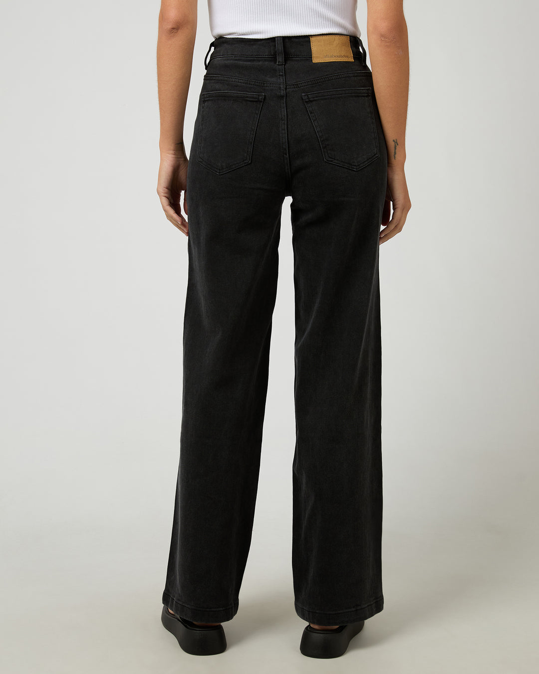 Jacqui Wide Leg Washed Black
