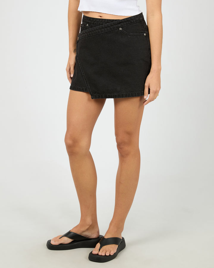 Lenni Mini Skort Washed Black