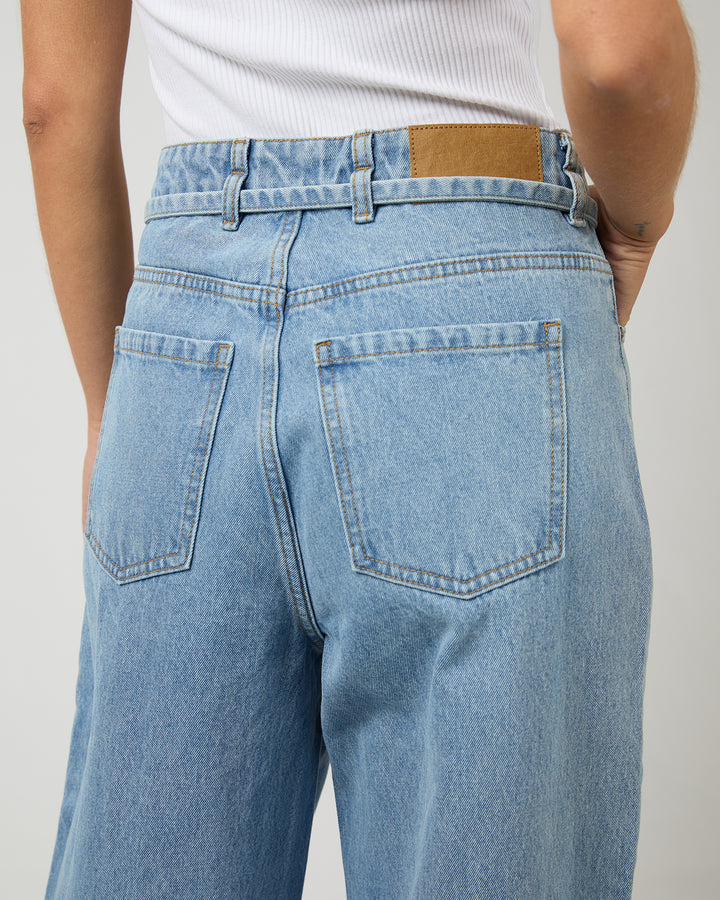Gia High Rise Baggy Light Blue