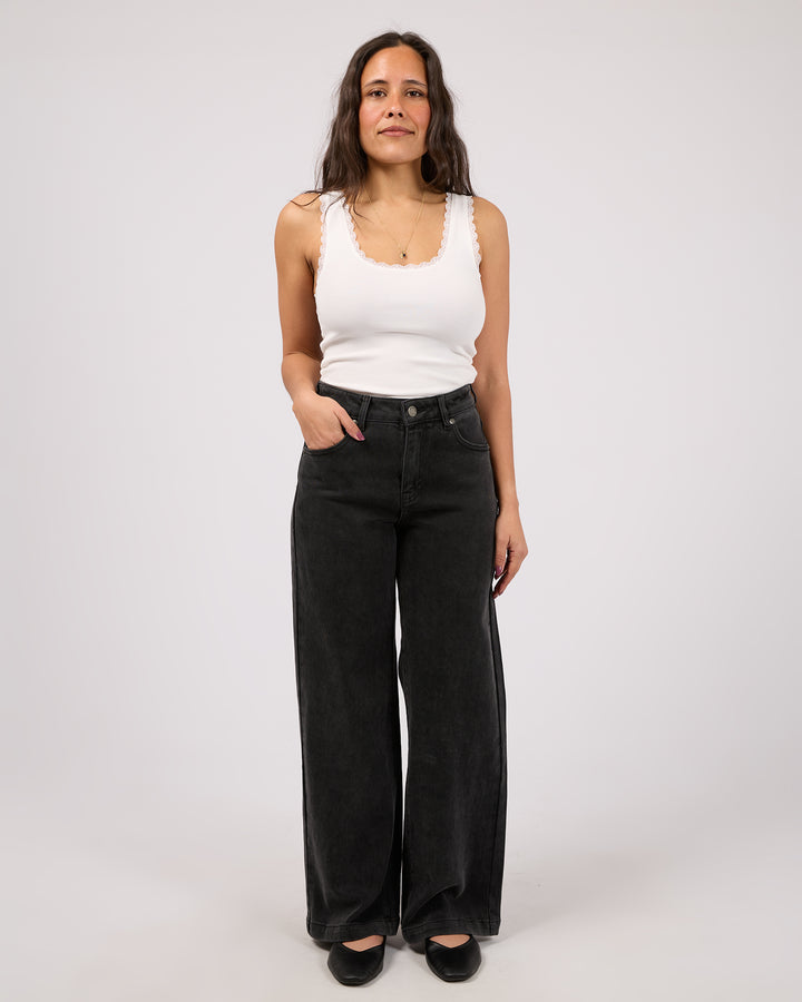 Jacqui Wide Leg Petite Washed Black