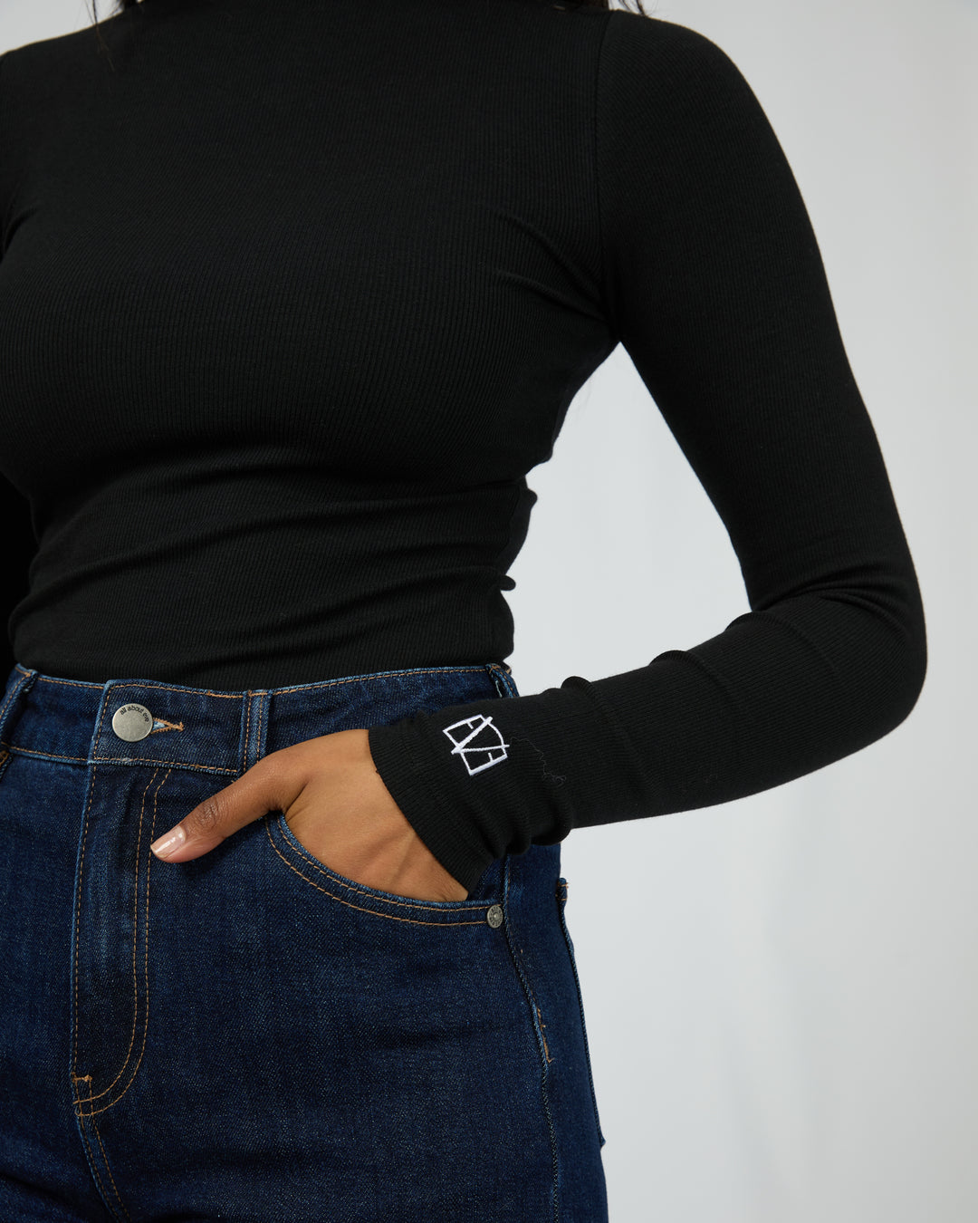 Icon Mock Neck L/S Top Black