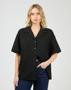 Essential Shirt Black