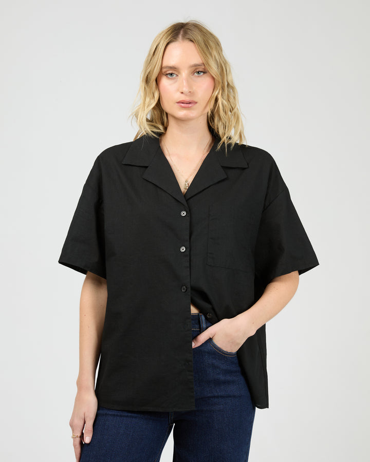 Essential Shirt Black