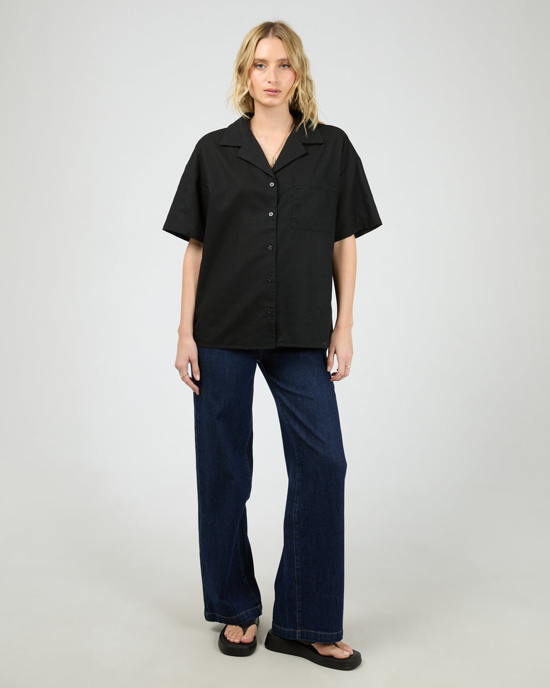 Essential Shirt Black