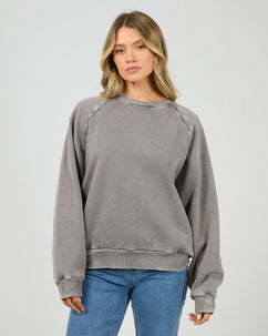 Aae Vintage Raglan Crew Charcoal