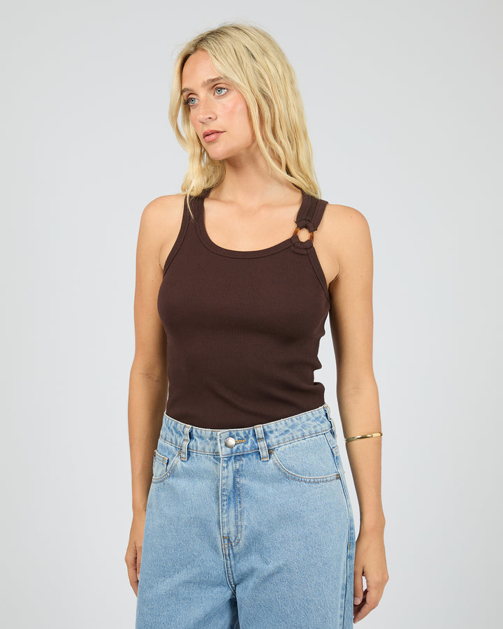 Aae Feature Tank Brown
