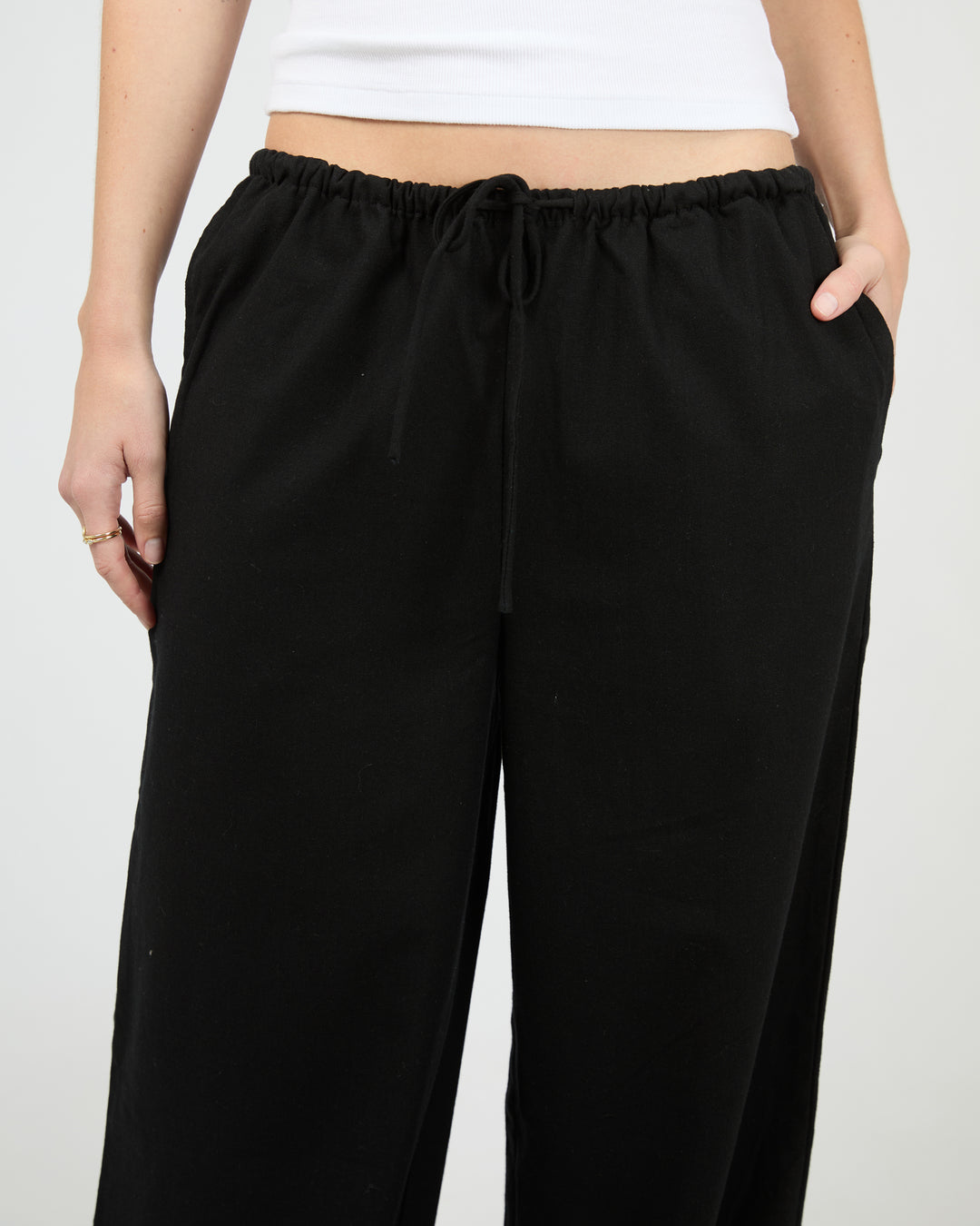 Aae Timeless Drawstring Pant Black