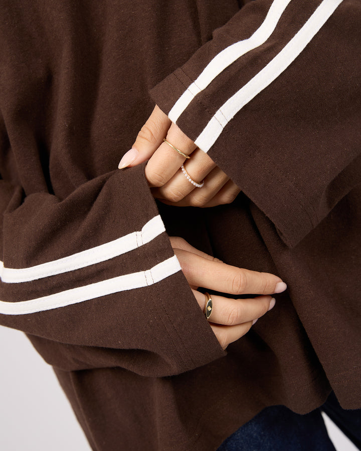 Zulu V-Neck Long Sleeve Tee Brown