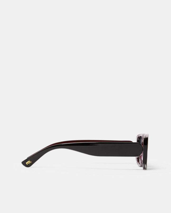 Freja Sunglasses Black/Smoke